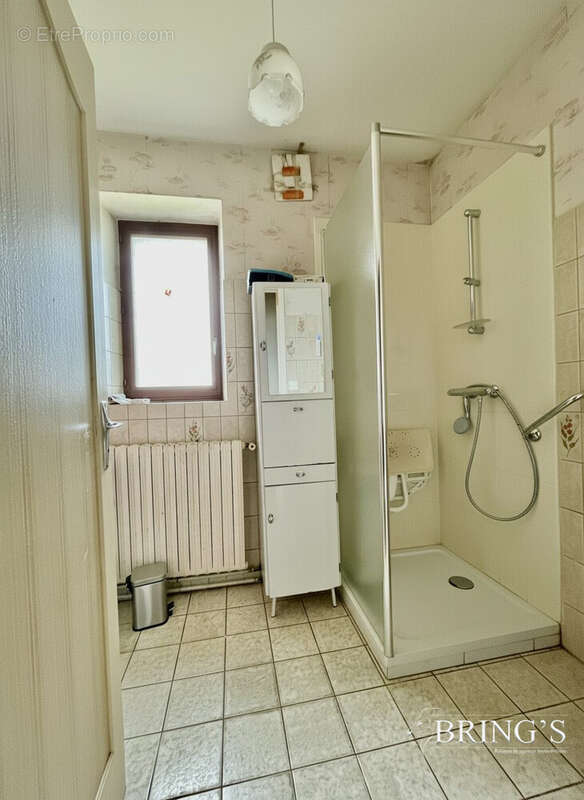 Maison 87 m² à Saint-Victeur  - photo 7