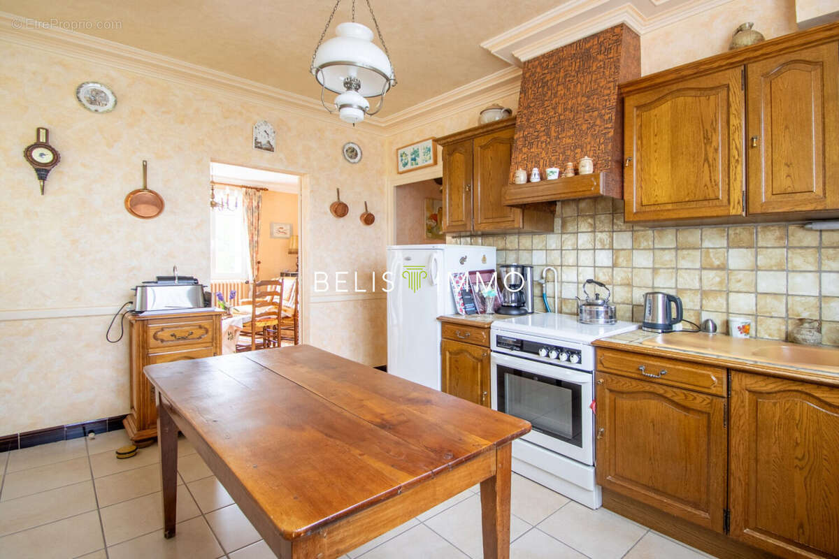 Maison à MONTLOUIS-SUR-LOIRE