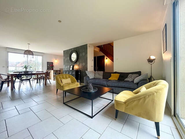 Maison à MARCOUSSIS