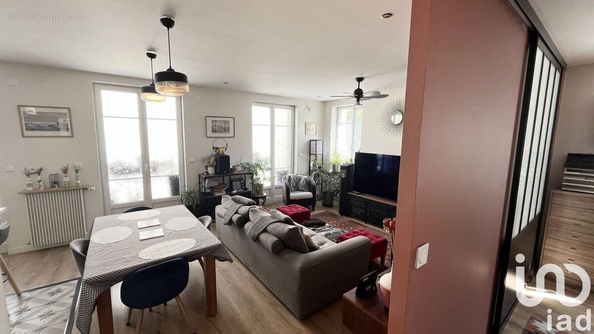 Photo 1 - Appartement à SAINT-ETIENNE