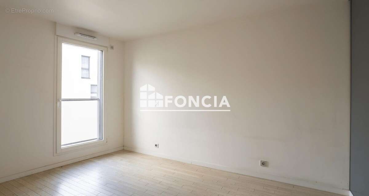 Appartement à ENGHIEN-LES-BAINS