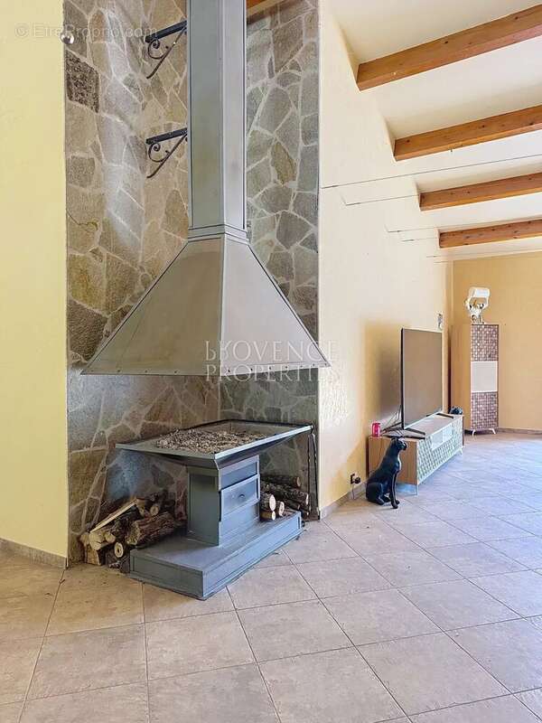 Maison à CHATEAUVERT