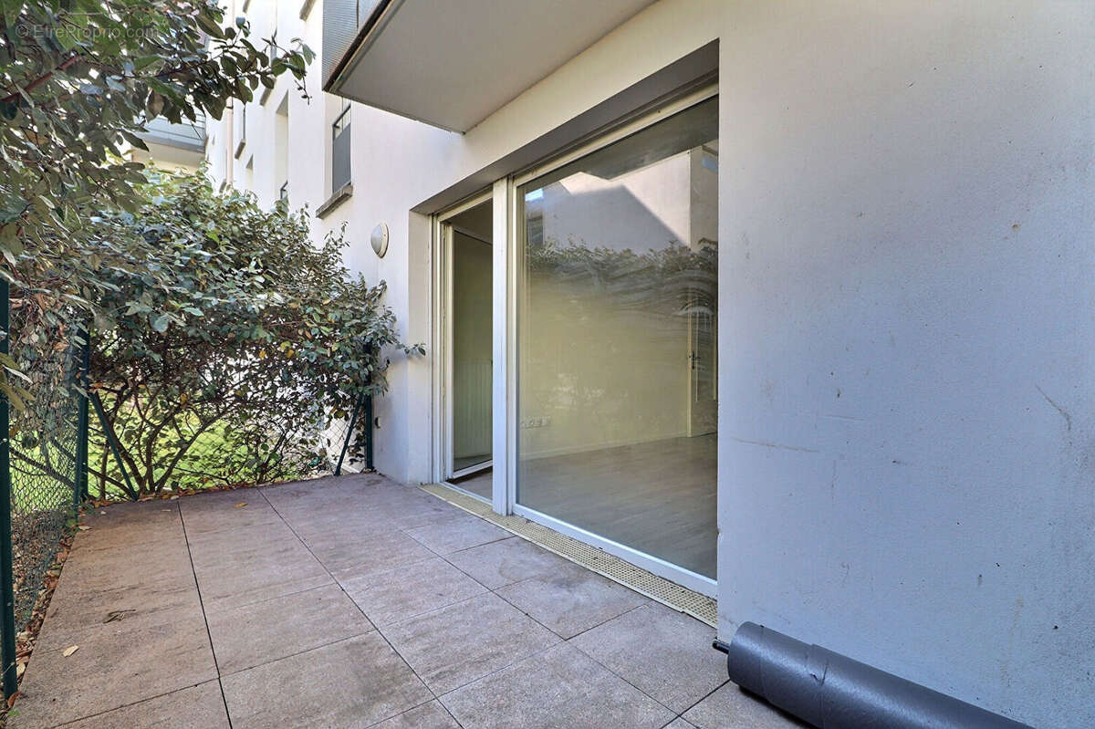 Appartement à AUBERVILLIERS