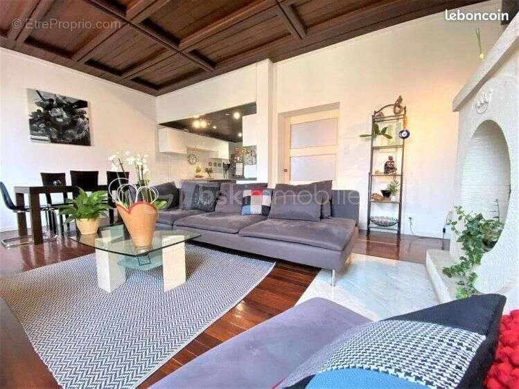 Appartement à SAINT-GILLES