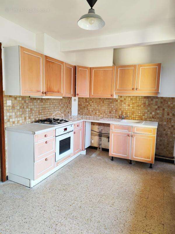 Appartement à SAINT-CYR-SUR-MER