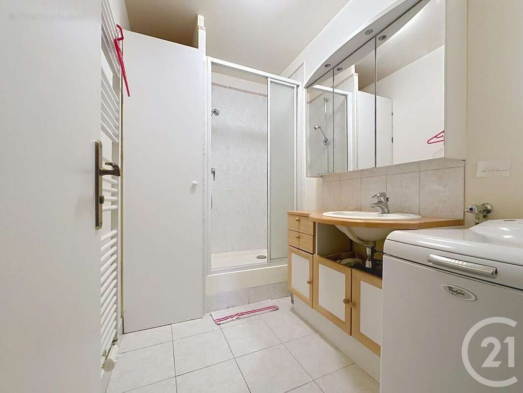 Appartement à PARIS-12E