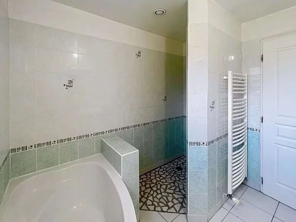 Maison 6 pièces 95m2 Golbey secteur recherché - photo 9