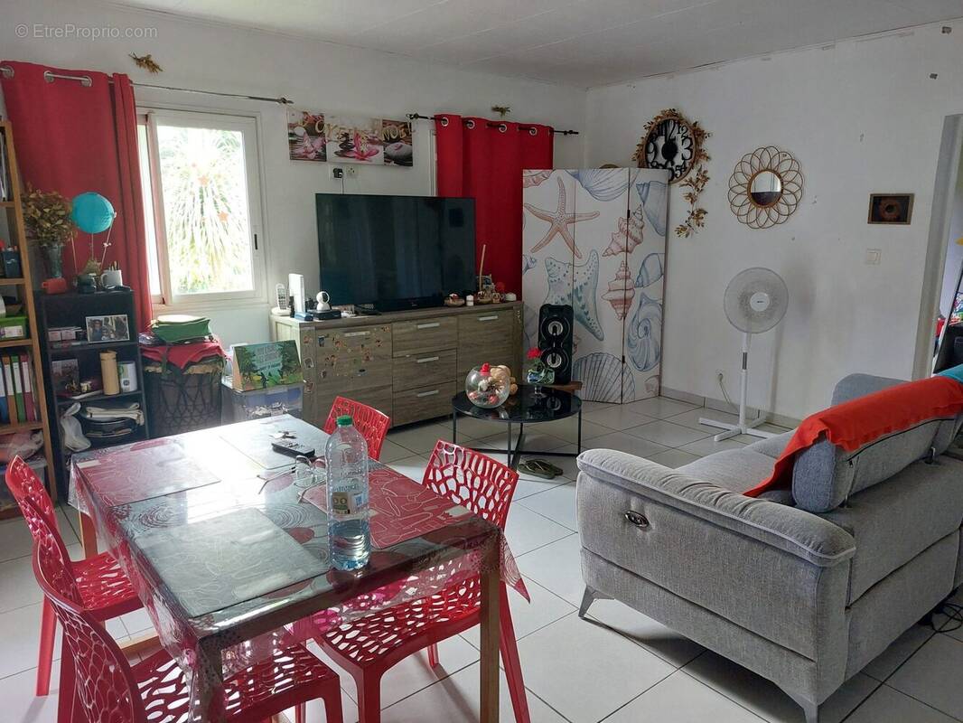 Maison à SAINTE-MARIE