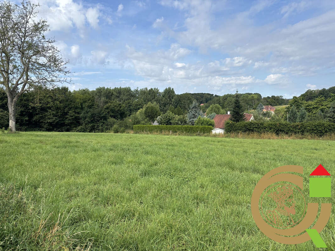 Terrain 792 m² à Wambercourt  - photo 2