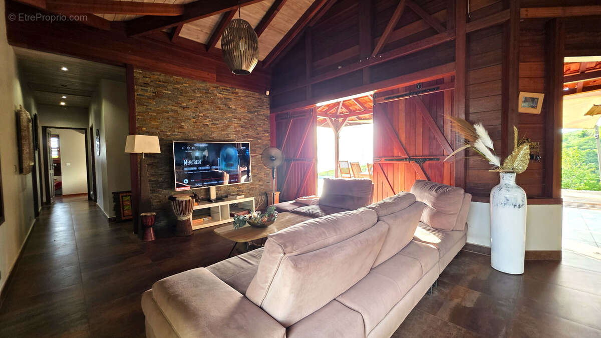 Maison à CASE-PILOTE