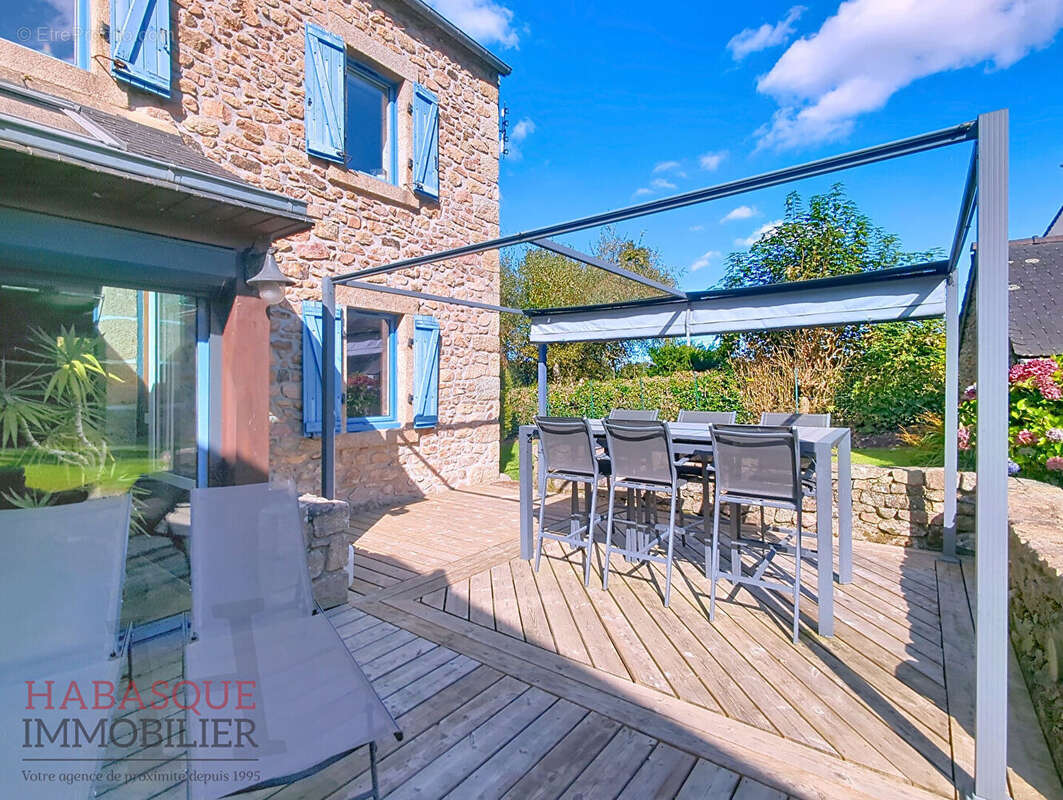 Maison à PLOUDANIEL
