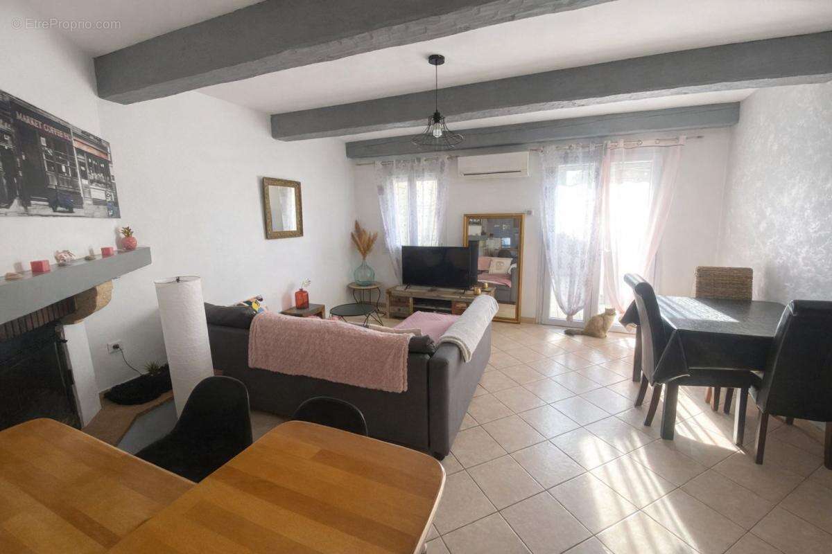 Maison à SIX-FOURS-LES-PLAGES