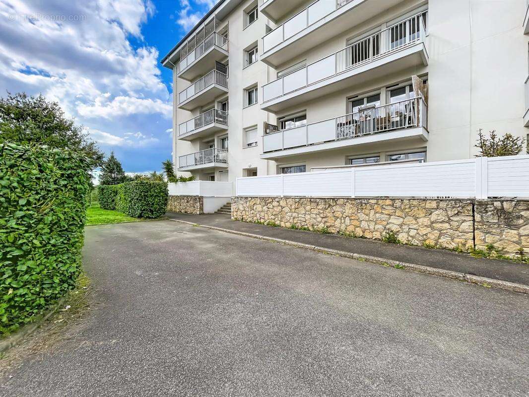 Appartement à SAINT-MEDARD-EN-JALLES
