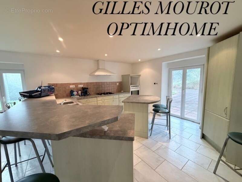 Maison à DOMMARTIN-AUX-BOIS