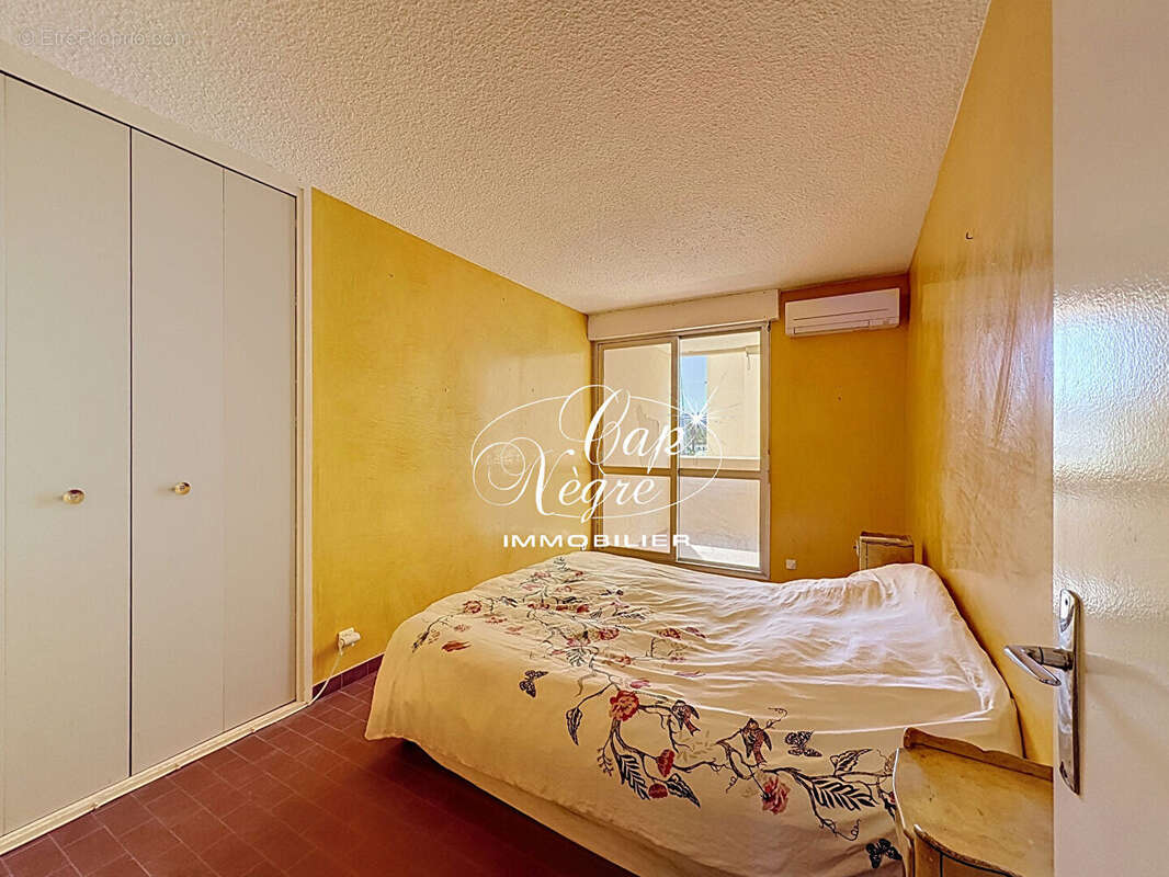 Appartement Bormes-les 4 pièce(s) 92 m2 - photo 7