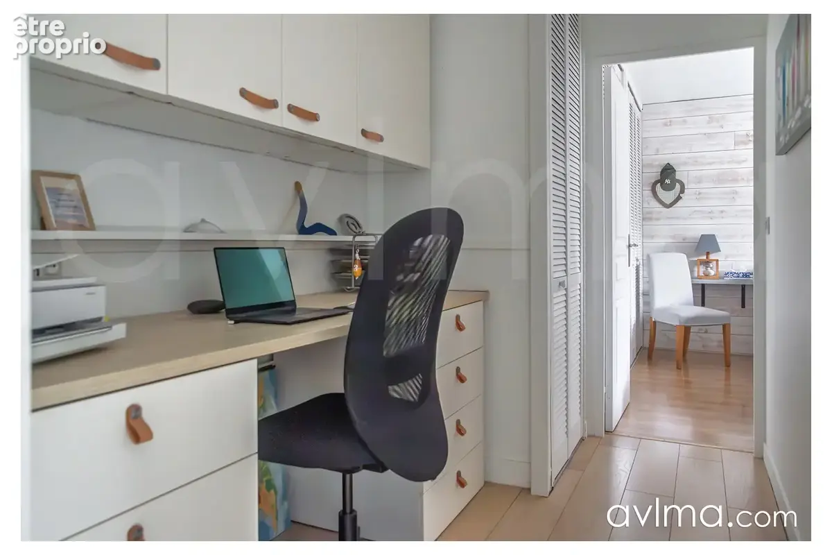 Feucherolles   Maison familiale lumineuse avec duplex indépendant, jardin - photo 13
