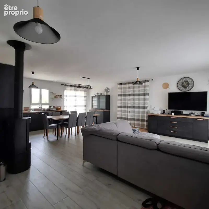 Maison 5 pièces 127 m² à vendre à Chasseneuil-Sur-Bonnieure (16260) - photo 5