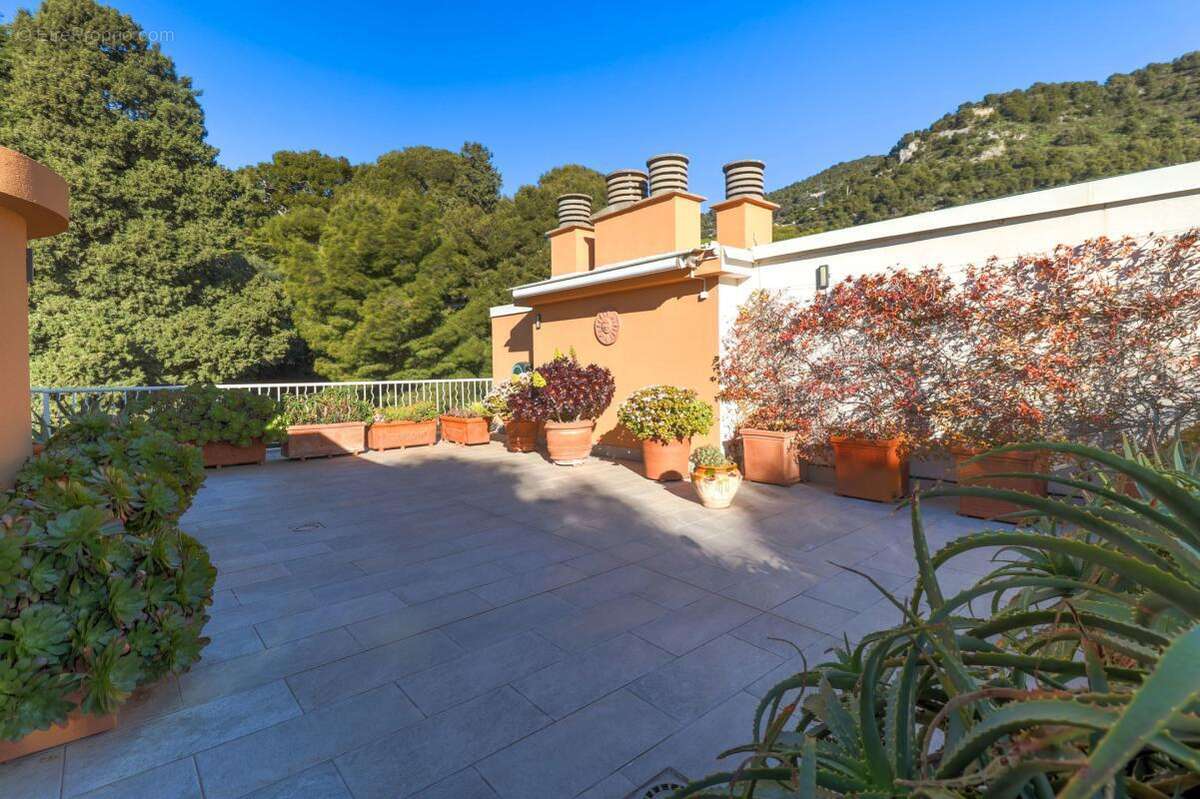 Appartement à VILLEFRANCHE-SUR-MER