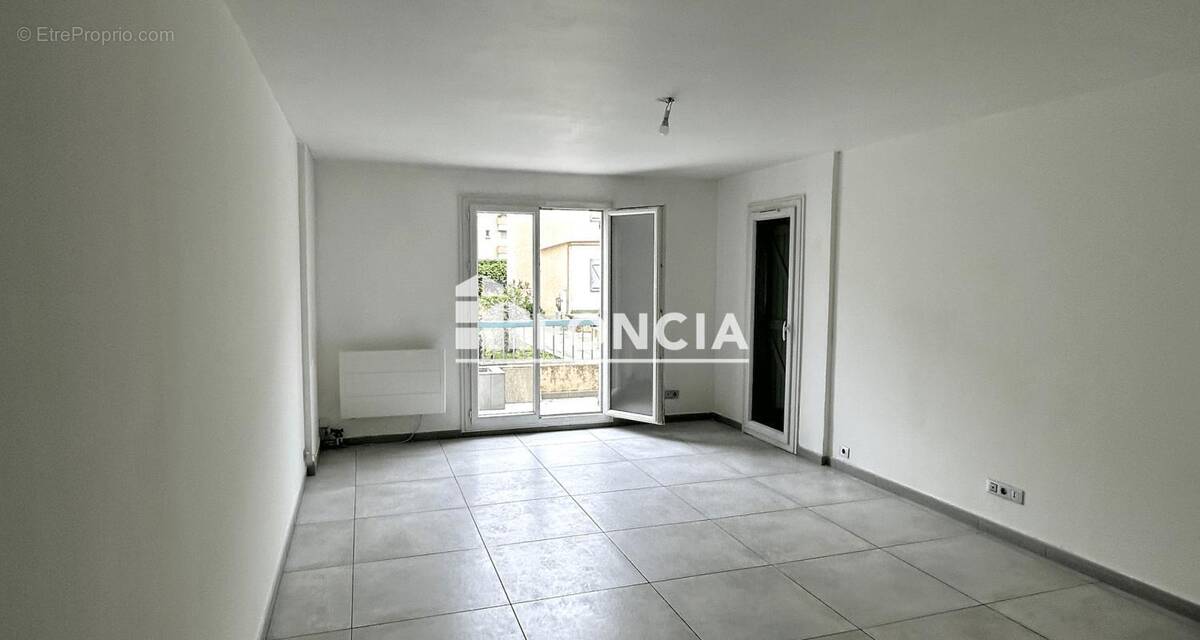 Appartement à DRAGUIGNAN