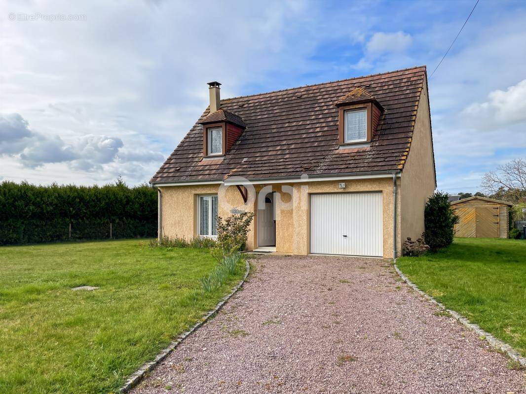 Maison à CONCHES-EN-OUCHE