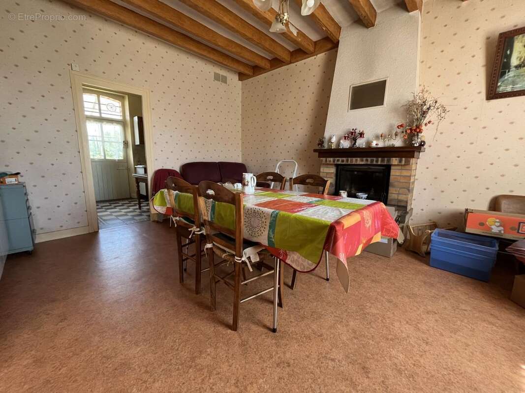 Maison à THORIGNE-SUR-DUE