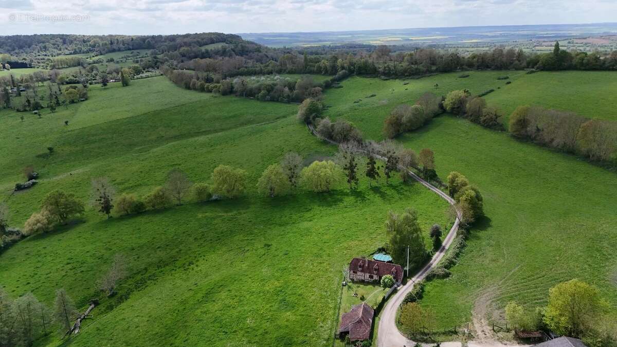 Maison à SAINT-GERVAIS-DES-SABLONS