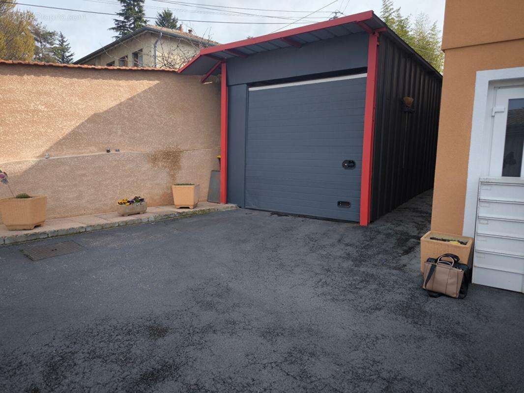 Maison à ROUSSILLON