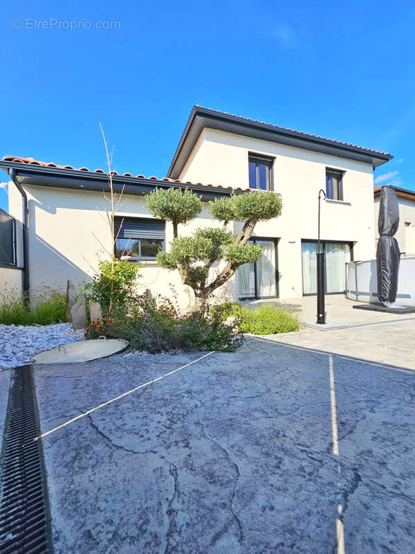 Maison à RIVE-DE-GIER