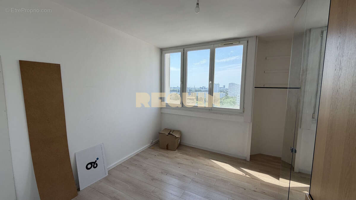 Appartement à MONS-EN-BAROEUL