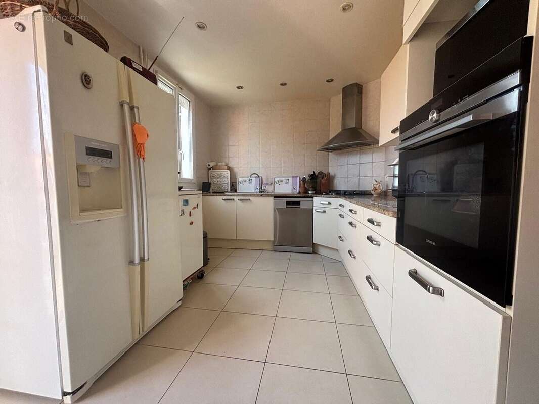 Maison à SAINTRY-SUR-SEINE