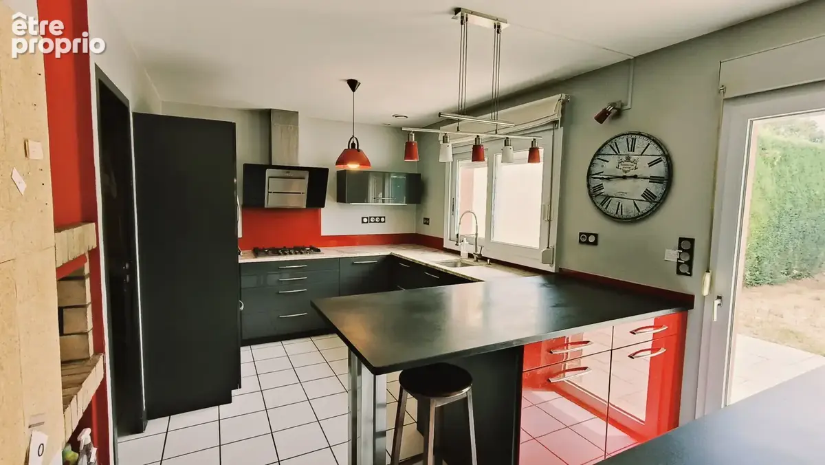 Maison familiale 4 chambres avec piscine à proximité de Chalon-sur-Saône - photo 10