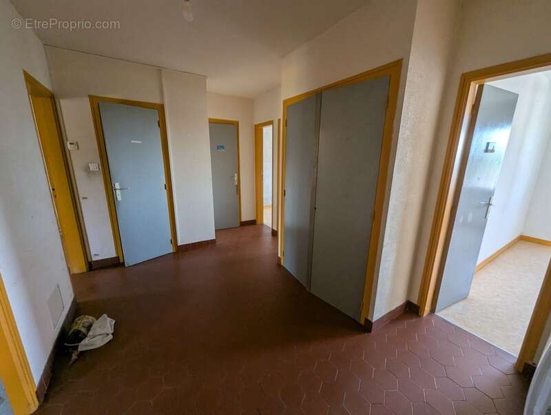 Appartement à vendre 4 pièces BRIEC (29) - photo 6