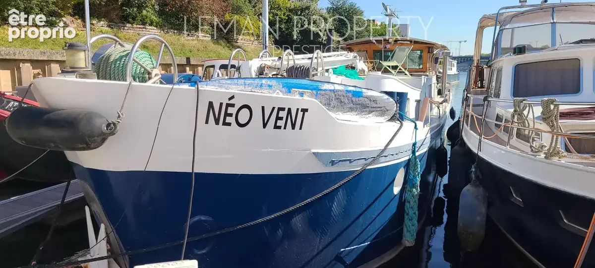 Photo Autres à Asnieres-Sur-Seine au prix de 290 000€