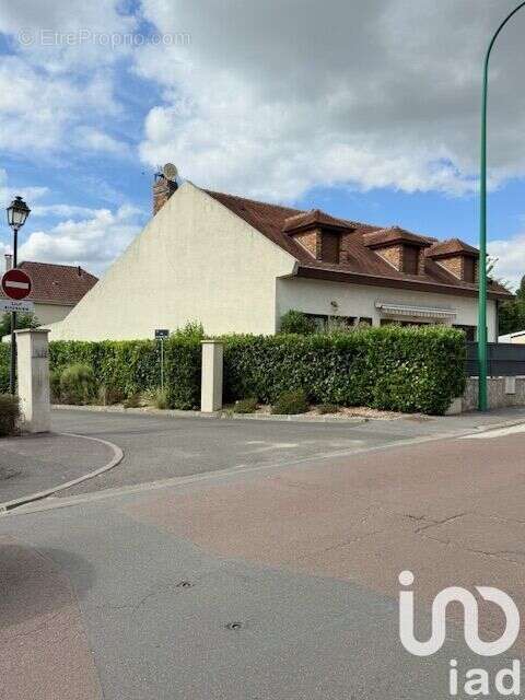 Photo 3 - Maison à MORANGIS