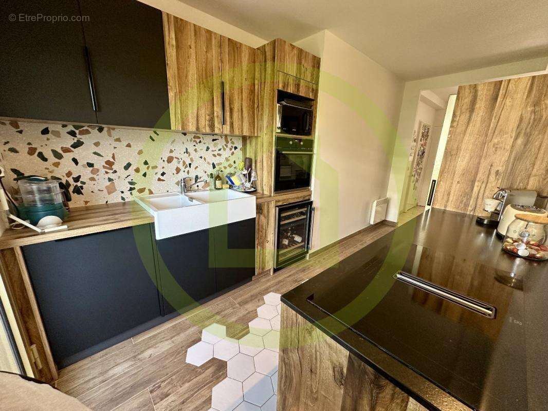 Appartement à MARSEILLE-9E