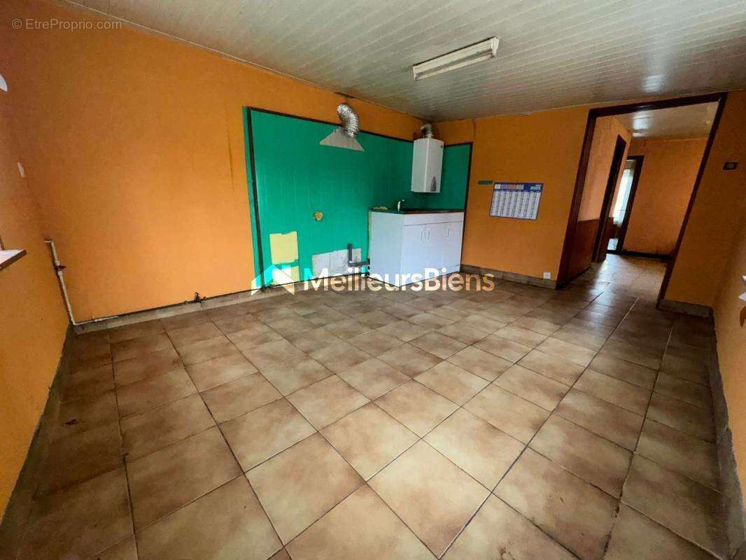 Maison à RECQUIGNIES