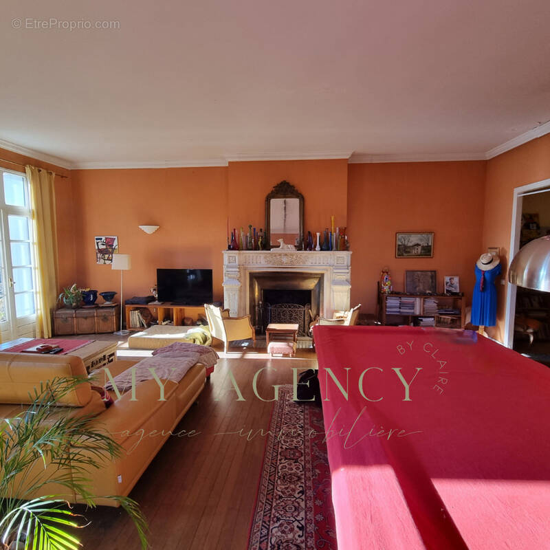 Appartement à PEZENAS