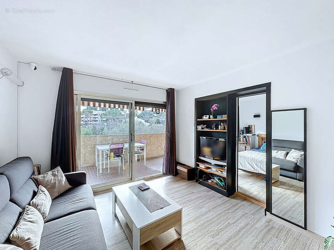 Appartement à VENCE