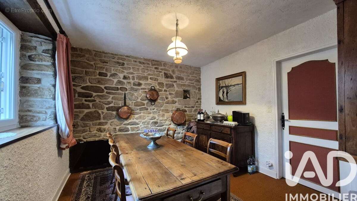 Photo 8 - Maison à SAINT-AVE