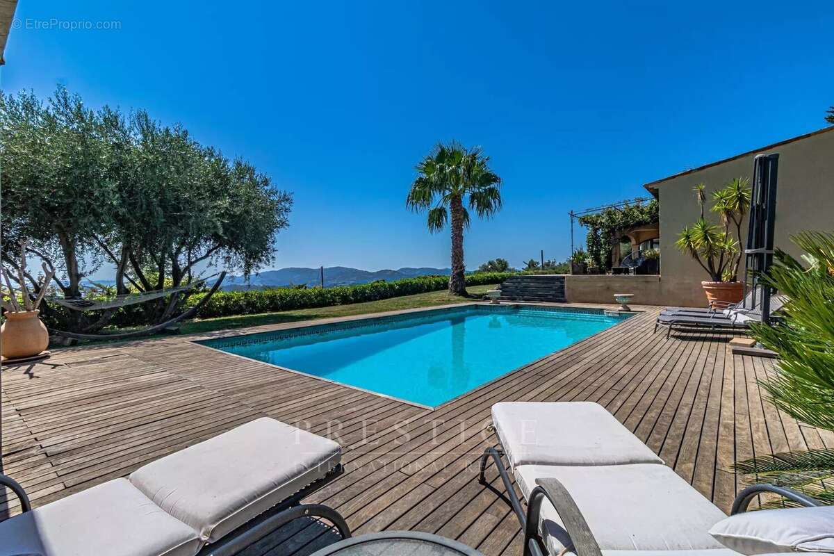 Le Tignet, Villa 4 chambres, plain pied, piscine, vue mer - photo 8