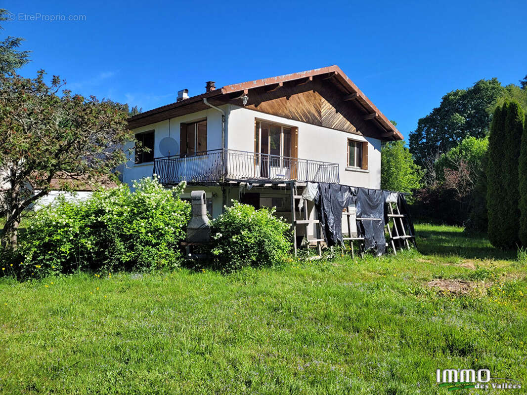 Maison à SAINT-MAURICE-SUR-MOSELLE