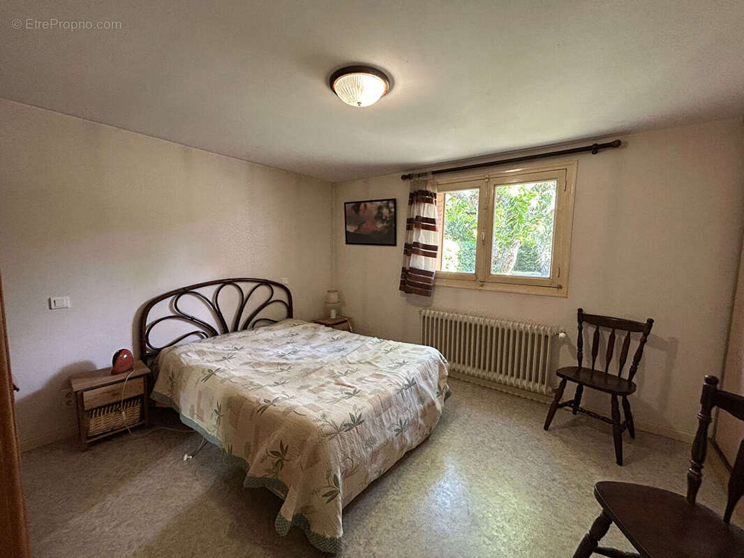 Belle maison familiale de 145 m² avec jardin, garage et ASCENSEUR privatif - photo 6