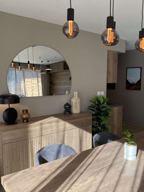 Appartement à UVERNET-FOURS