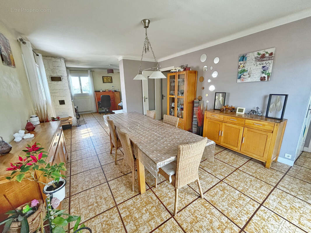 Maison à DIEMOZ
