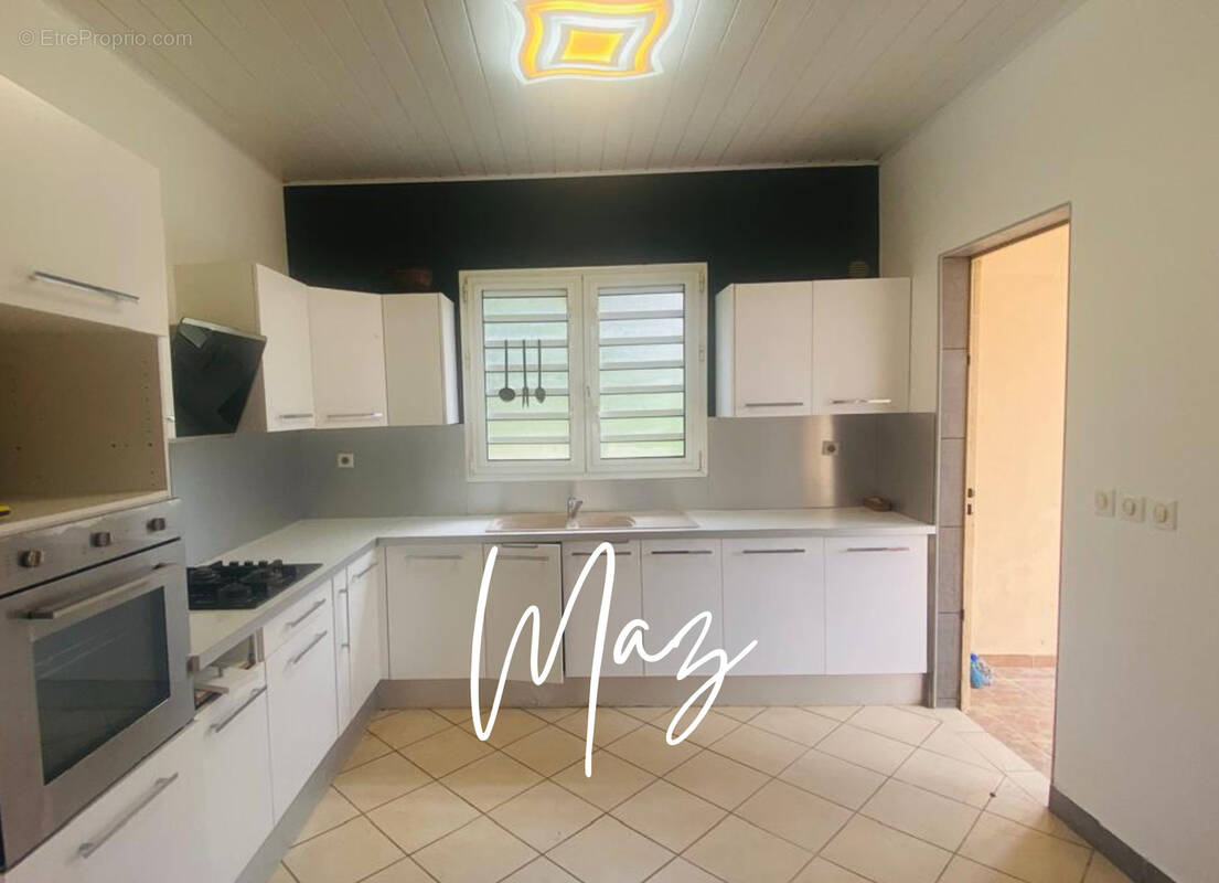 Maison à SAINT-JOSEPH