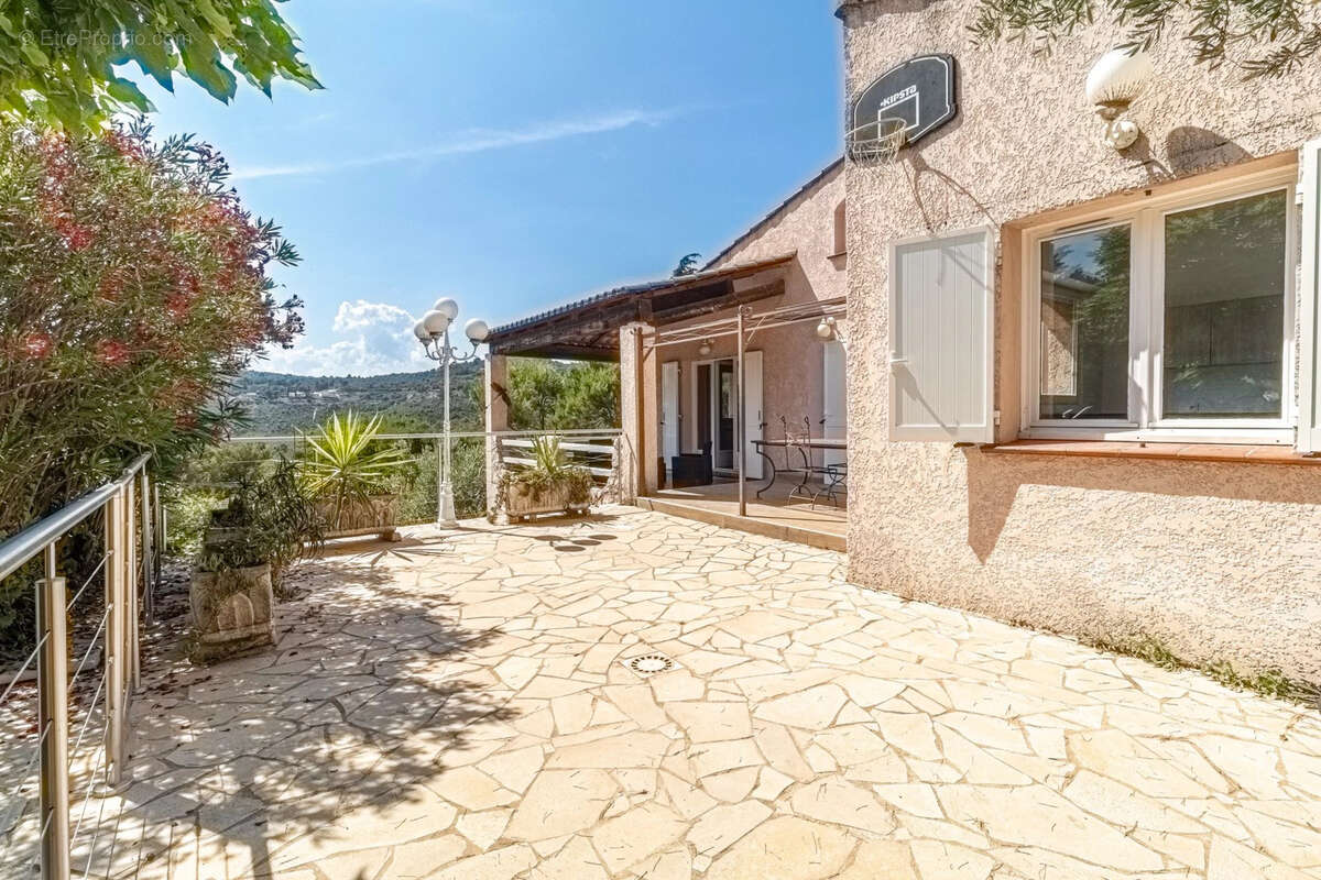 Maison à LA TURBIE