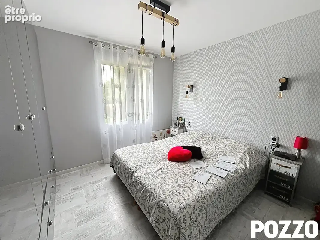 A VENDRE Maison rénovée Saint Hilaire Du Harcouet 5 pièce(s) 118 m2 - photo 11