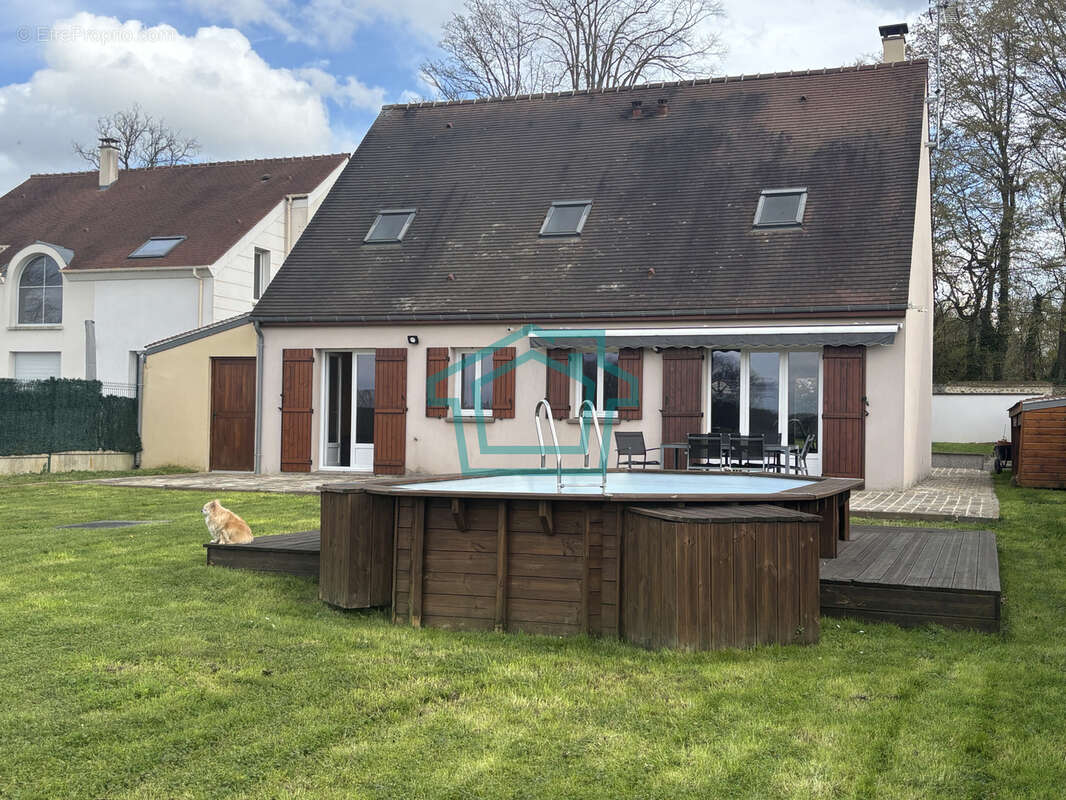 Maison à ORGERUS