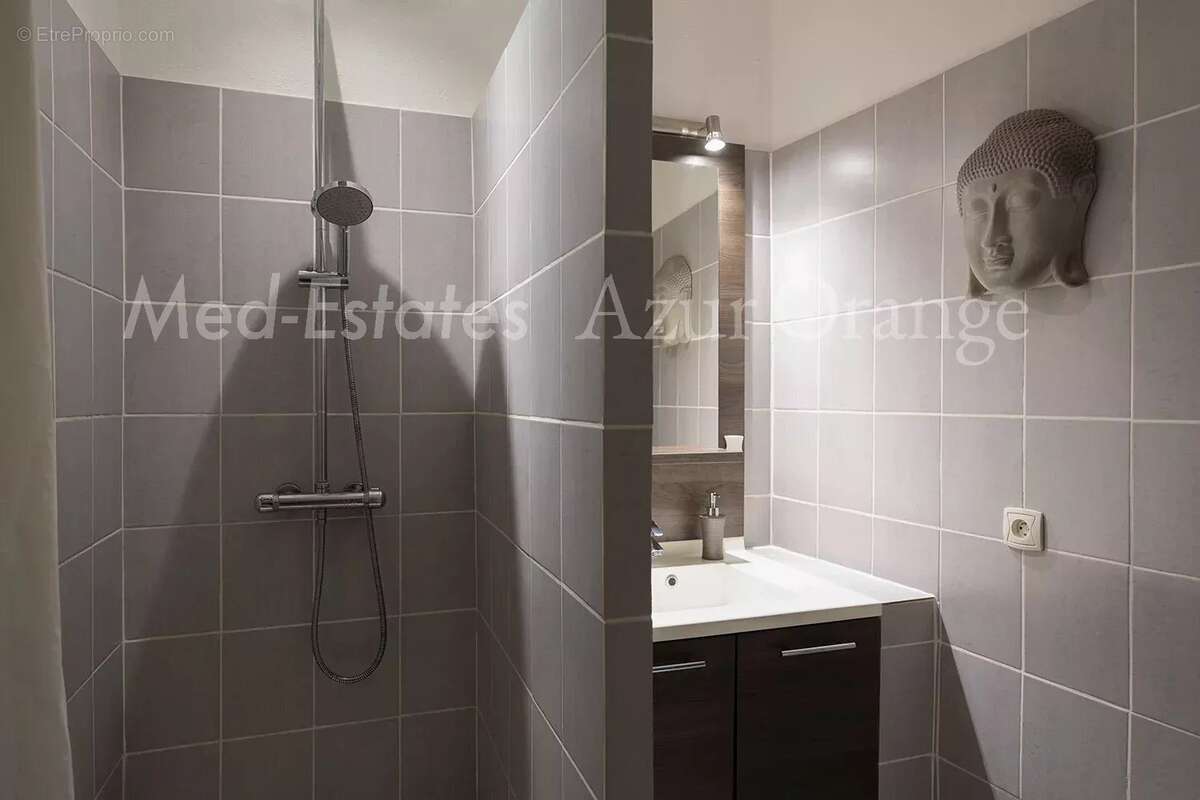 Appartement à GRIMAUD