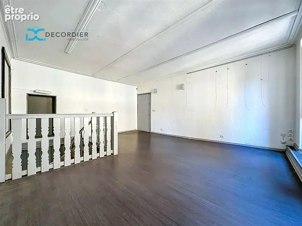 Evian rue petionne - local a vendre - photo 11